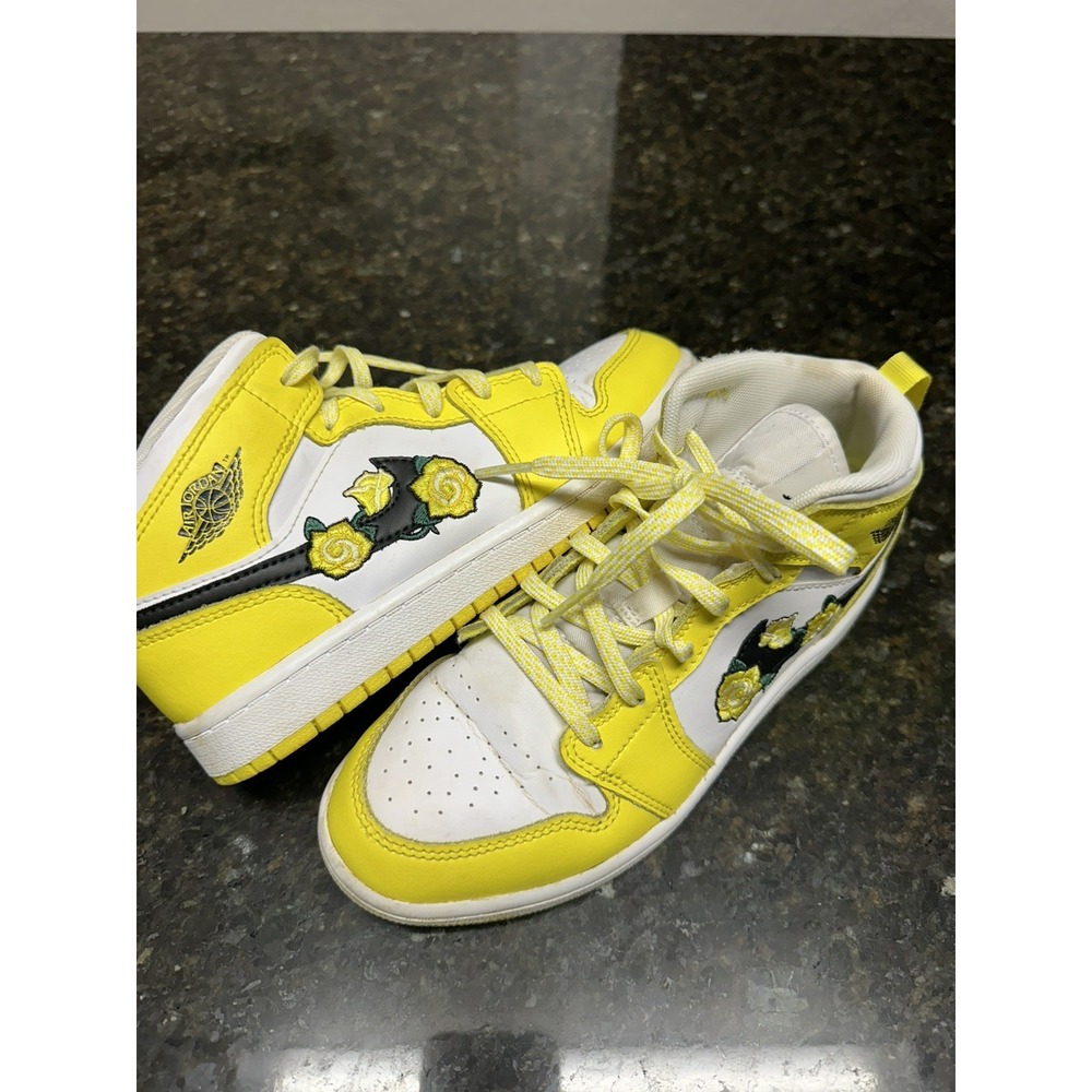 Nike Air Jordan 1 Mid Dynamic Yellow Floral Rose Patch US Size 2y